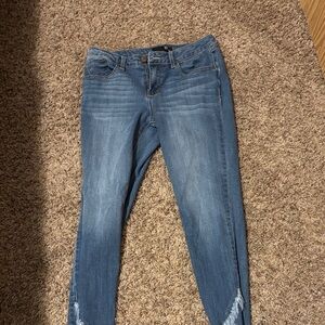 1822 Denim Medium Wash Skinny Jeans with Faded Detail